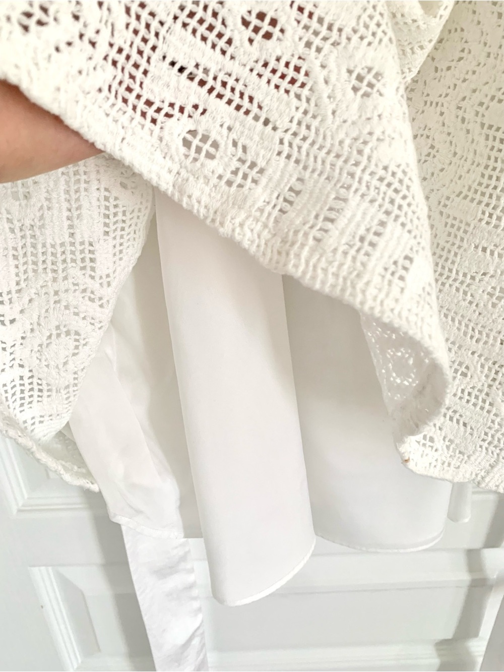 Banana Republic Off-Shoulder White Lace Mini Dress - Picture 7 of 10
